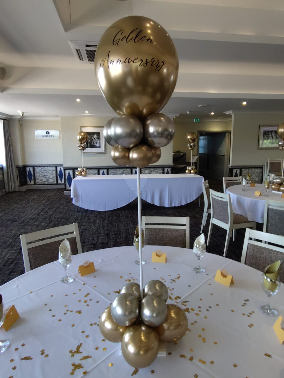Balloon Table Stand - Image 2
