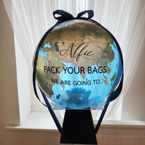 Personalised Globe Holiday Reveal Balloon | Ribbon Pull Trip Announcement Keepsake