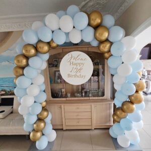 Balloon Arch: Grand Entrance & Breathtaking Backdrop