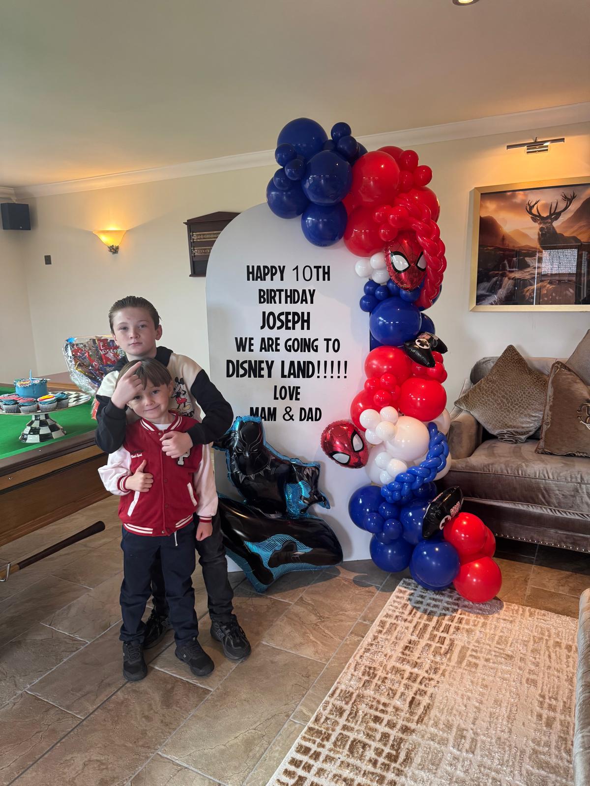 Personalised Sailboard Backdrop Hire & Custom Balloon Display - Image 11